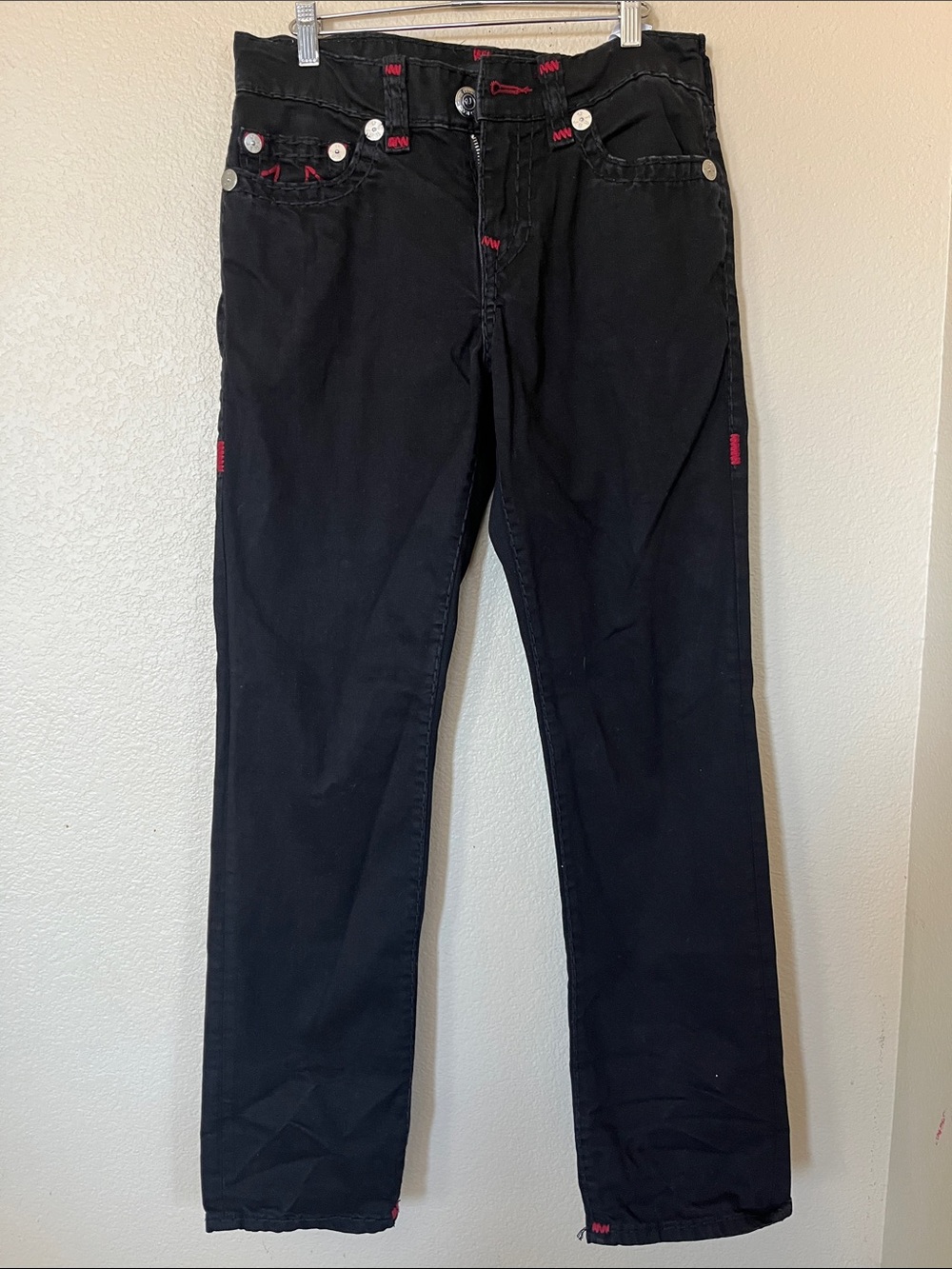 True Religion Black Straight-Leg Jeans with Red Accent Stitching SZ 30